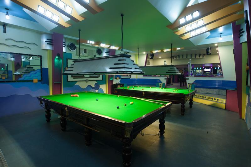 The Club Otel Bangalore Dış mekan fotoğraf