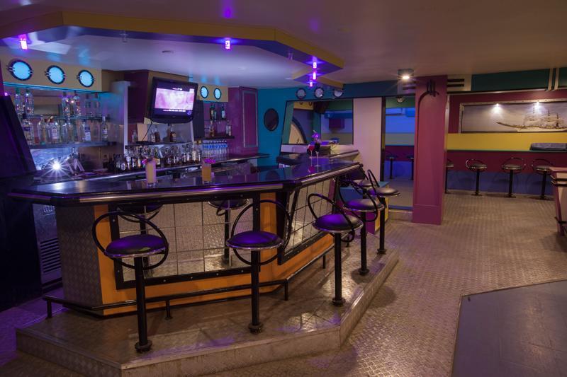 The Club Otel Bangalore Dış mekan fotoğraf