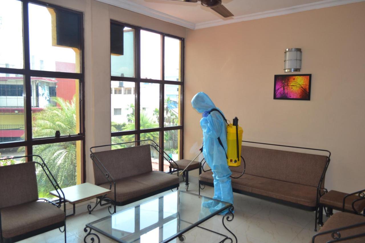 The Club Otel Bangalore Dış mekan fotoğraf