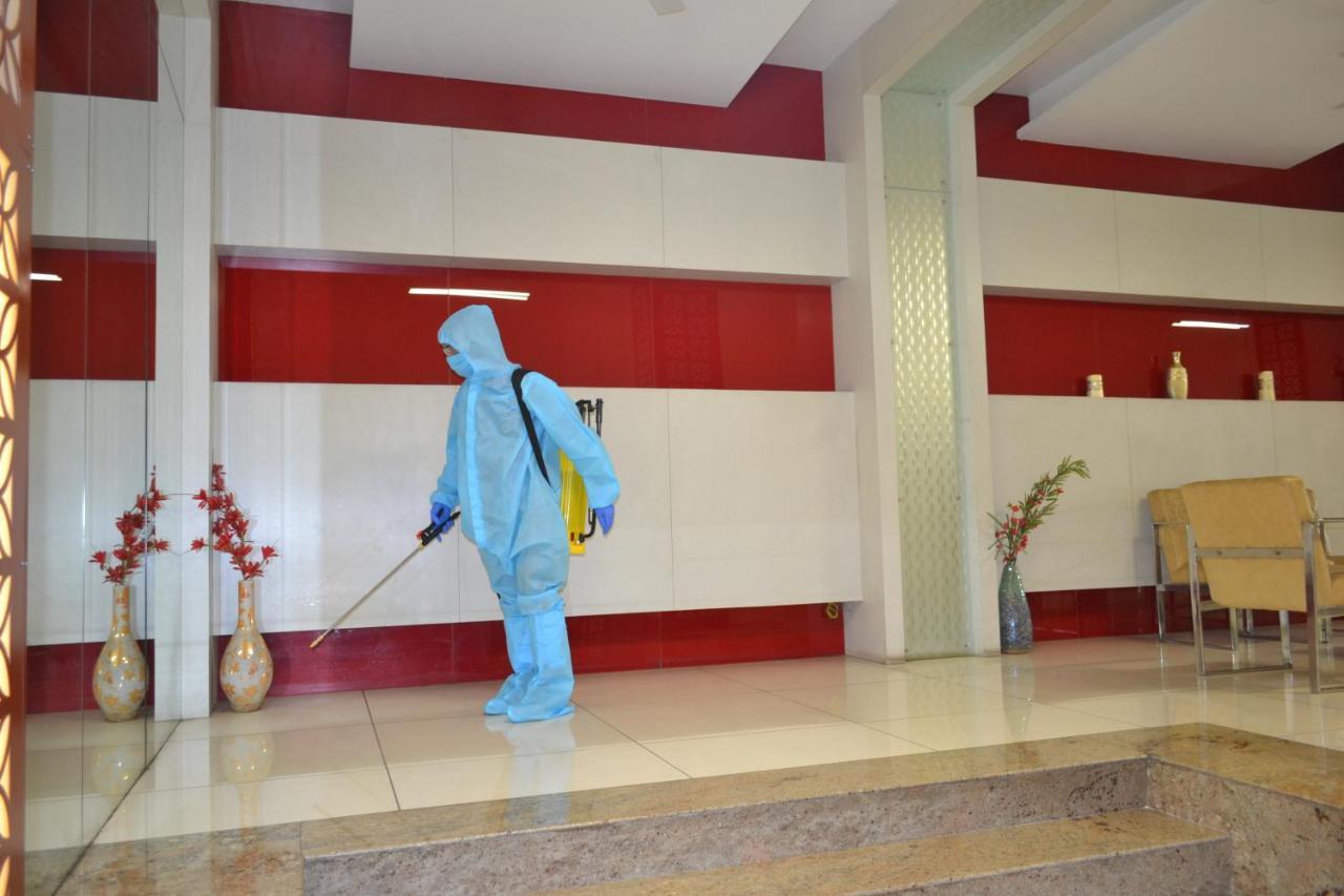 The Club Otel Bangalore Dış mekan fotoğraf